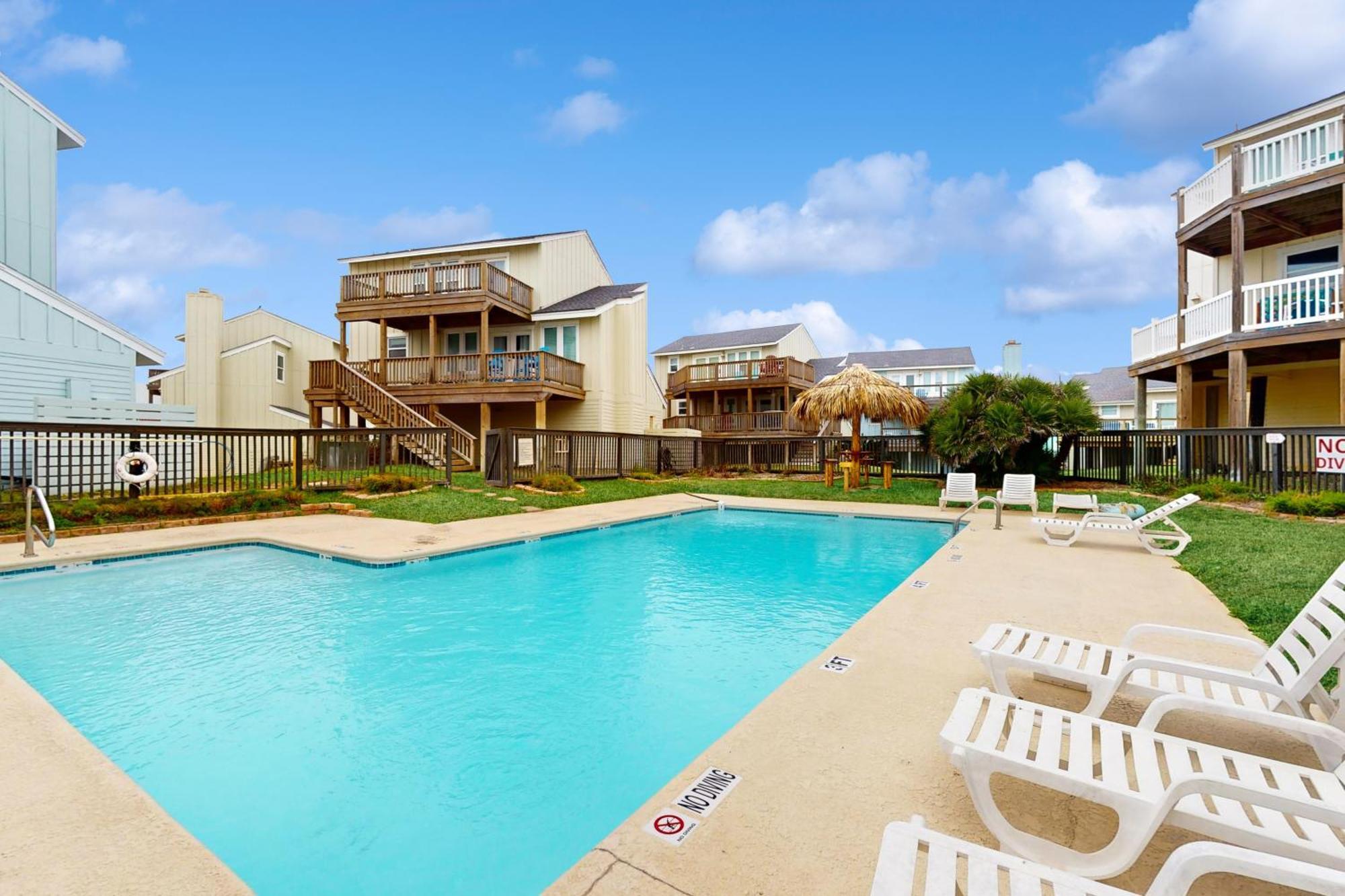 Lost Colony IV Port Aransas Room photo