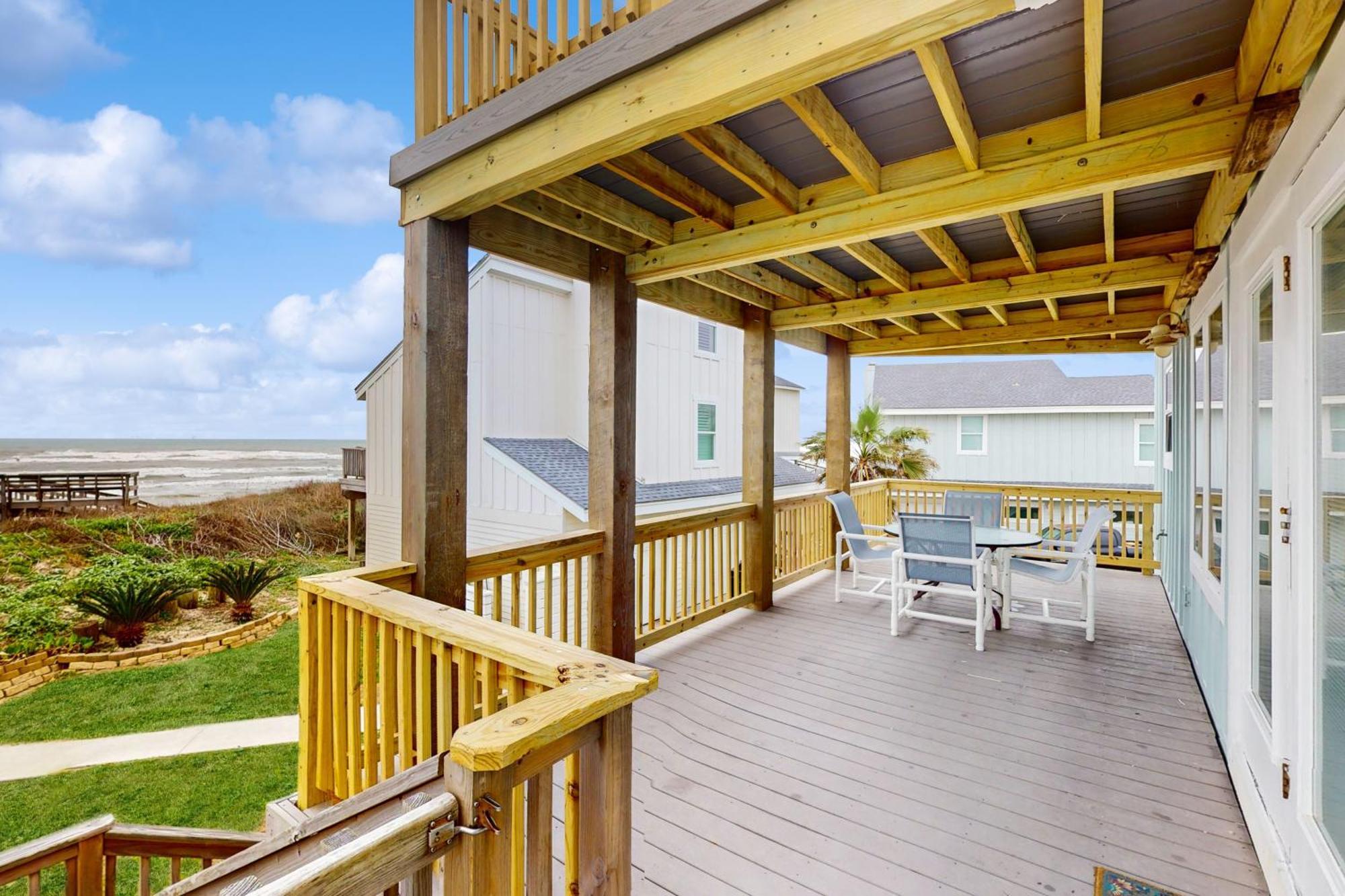 Lost Colony IV Port Aransas Room photo